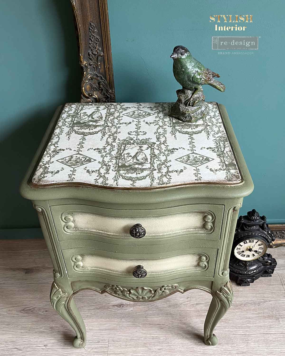 Kacha Chasing Petals