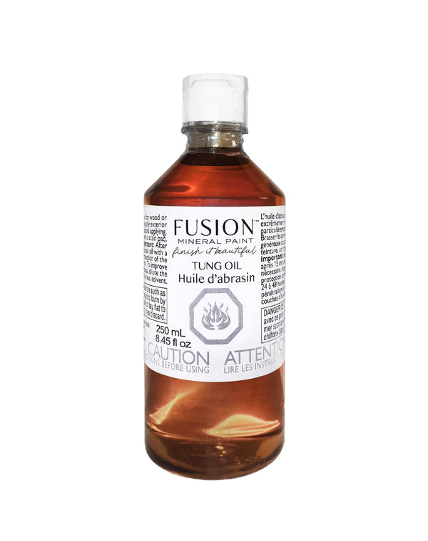 Bottle of Tung Oil by Fusion, perfect for premium paints and DIY décor projects.